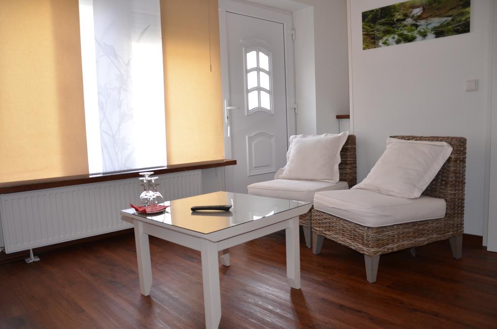 Hotel Am Nordkreuz ฮาร์ริสลี ภายนอก รูปภาพ
